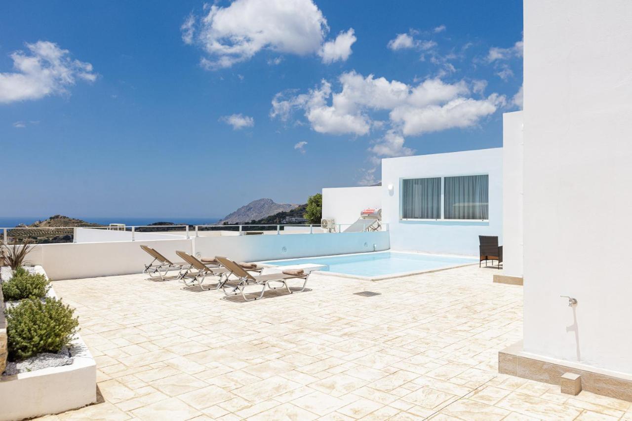 Petres Villas プラキアス エクステリア 写真